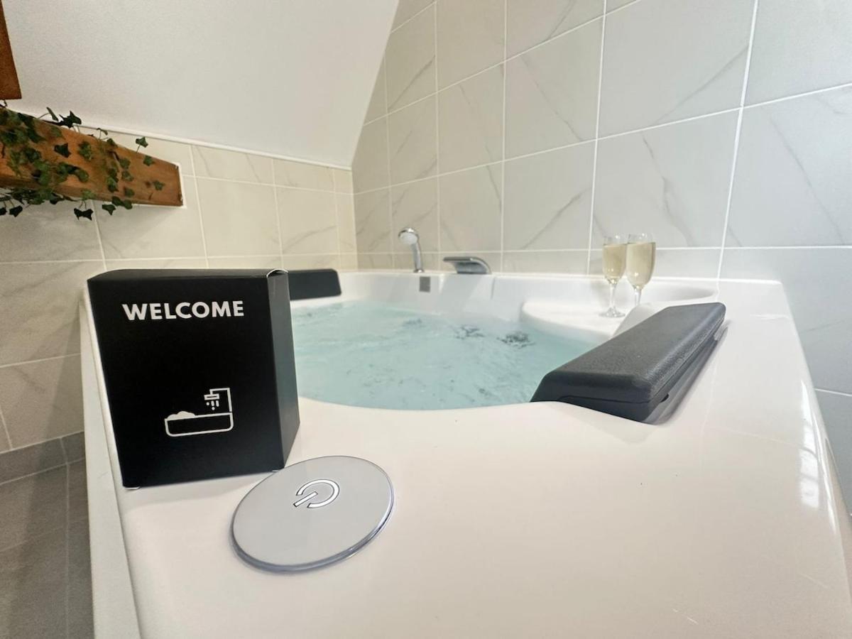 S Bayleved'Air Duplex Vue Chateau, Balneo Et Sauna Sedan Eksteriør billede