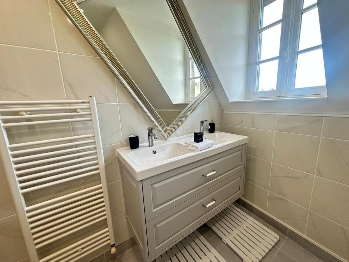 S Bayleved'Air Duplex Vue Chateau, Balneo Et Sauna Sedan Eksteriør billede